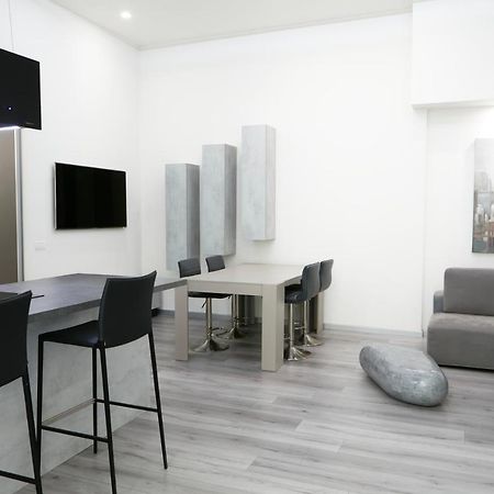 La Corte Luxury Apartment Милан Экстерьер фото